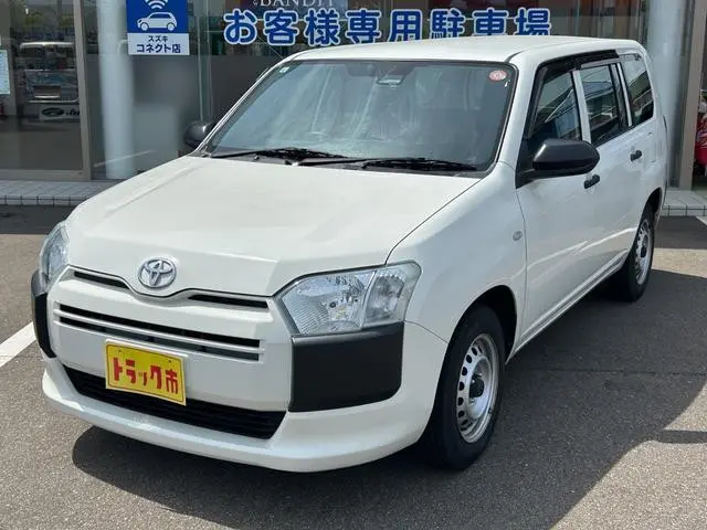 トヨタ プロボックスバン 5BE-NSP160V(2WD)の写真2