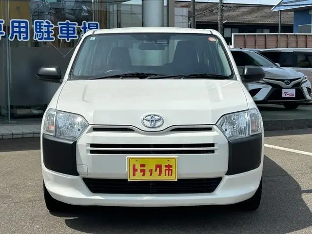 トヨタ プロボックスバン 5BE-NSP160V(2WD)の写真3