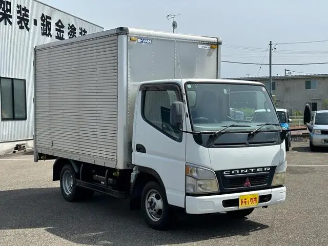 三菱 キャンターガッツ KK-FD70AB(4WD)の写真4