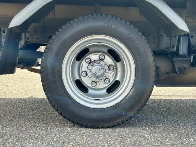 三菱 キャンターガッツ KK-FD70AB(4WD)の写真9
