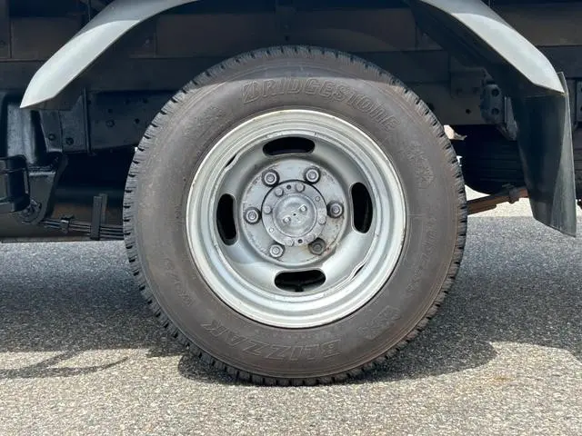 三菱 キャンターガッツ KK-FD70AB(4WD)の写真18
