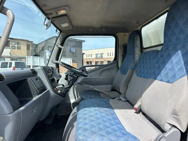 三菱 キャンターガッツ KK-FD70AB(4WD)の写真23