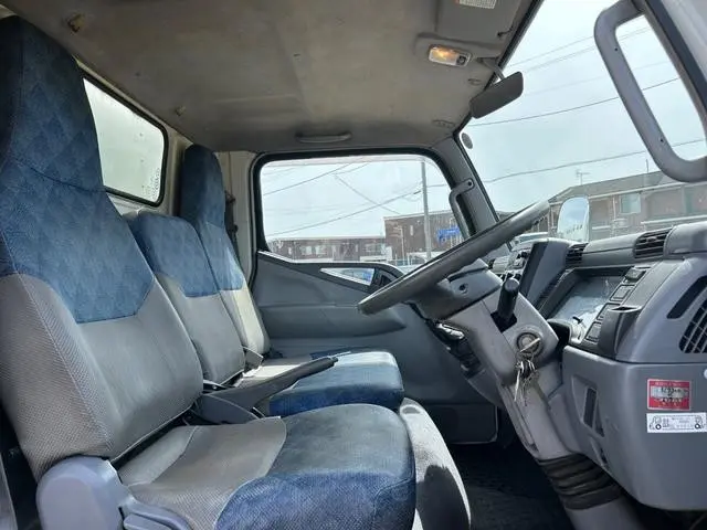 三菱 キャンターガッツ KK-FD70AB(4WD)の写真34
