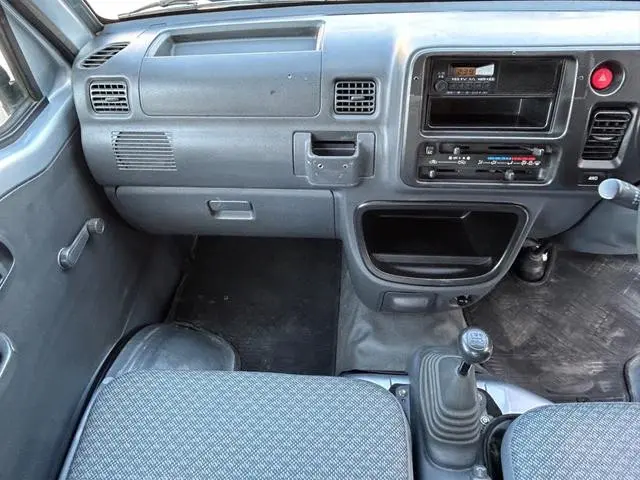 ダイハツ ハイゼットトラック EBD-S211P(4WD)の写真20