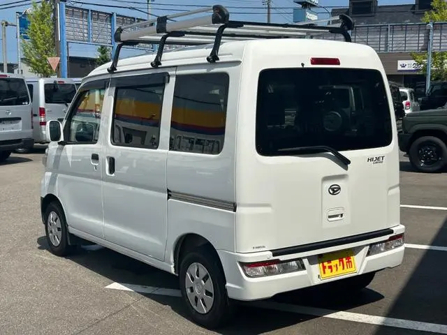 ダイハツ ハイゼットバン 3BD-S331V(4WD)の写真11