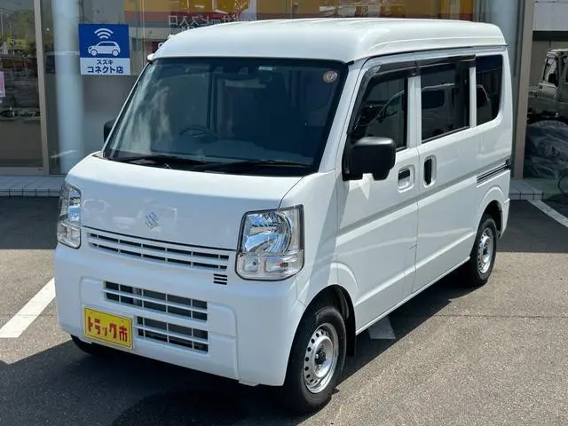 スズキ エブリイ 5BD-DA17V(4WD)の写真2