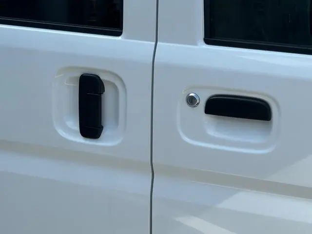 スズキ エブリイ 5BD-DA17V(4WD)の写真11