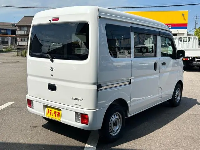 スズキ エブリイ 5BD-DA17V(4WD)の写真12