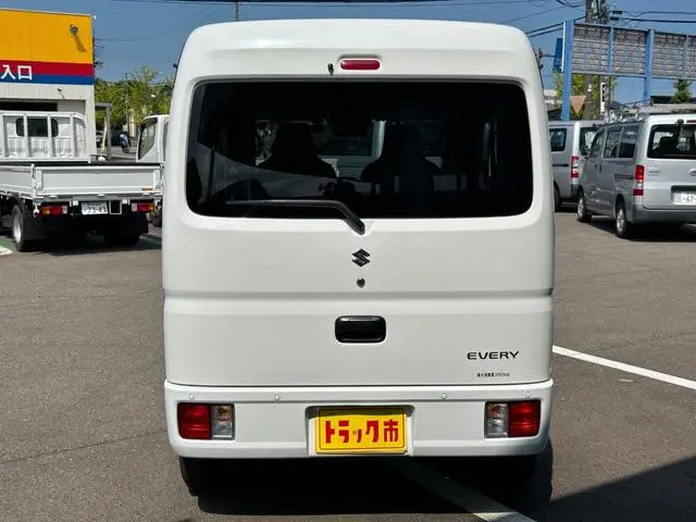 スズキ エブリイ 5BD-DA17V(4WD)の写真13