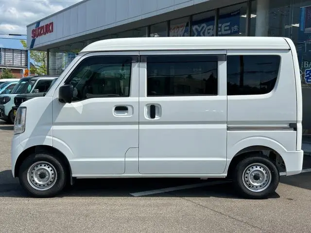 スズキ エブリイ 5BD-DA17V(4WD)の写真15