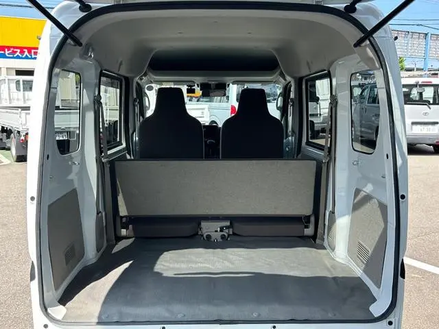 スズキ エブリイ 5BD-DA17V(4WD)の写真19