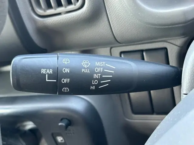 スズキ エブリイ 5BD-DA17V(4WD)の写真24