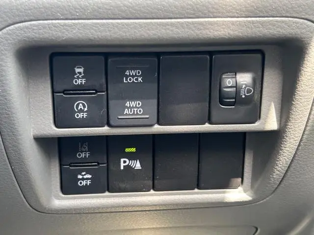 スズキ エブリイ 5BD-DA17V(4WD)の写真29