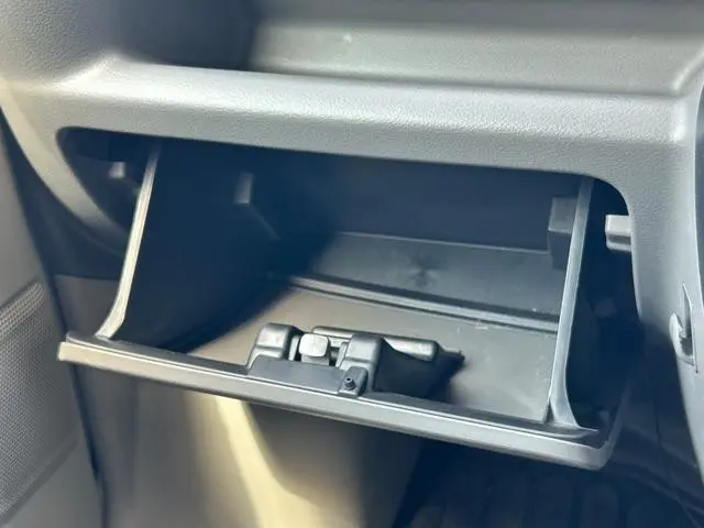 スズキ エブリイ 5BD-DA17V(4WD)の写真32