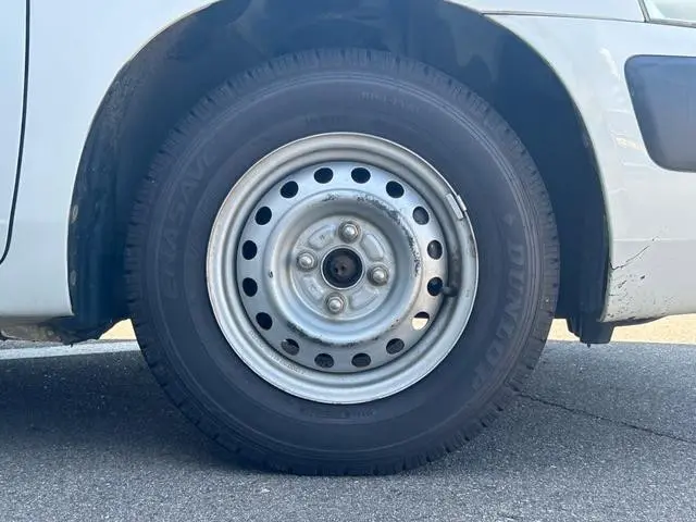 トヨタ サクシードバン CBE-NCP51V(2WD)の写真7