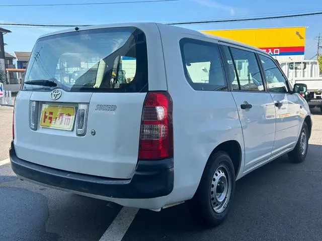 トヨタ サクシードバン CBE-NCP51V(2WD)の写真9