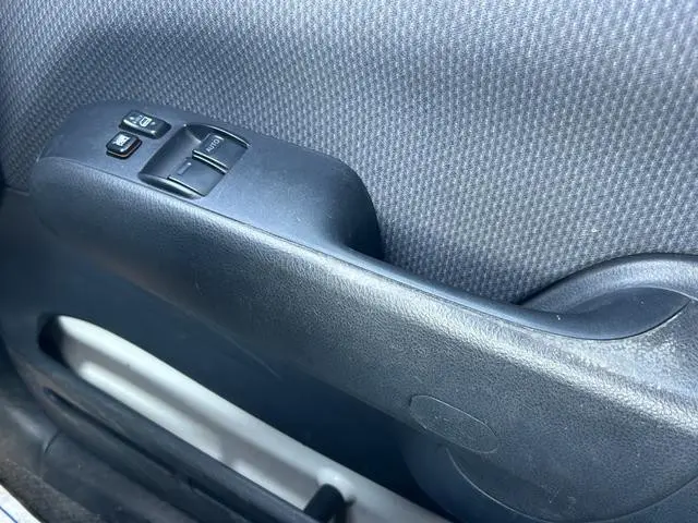 トヨタ サクシードバン CBE-NCP51V(2WD)の写真24