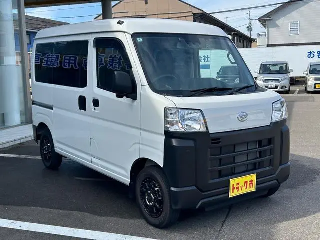 ダイハツ ハイゼットバン 3BD-S710V(4WD)の写真4