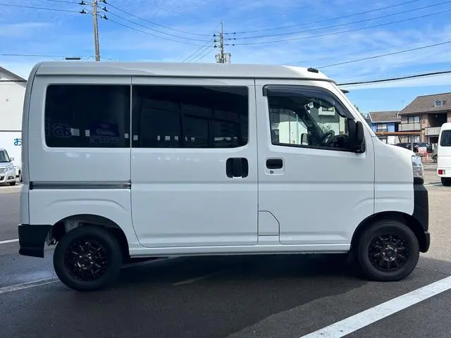 ダイハツ ハイゼットバン 3BD-S710V(4WD)の写真7