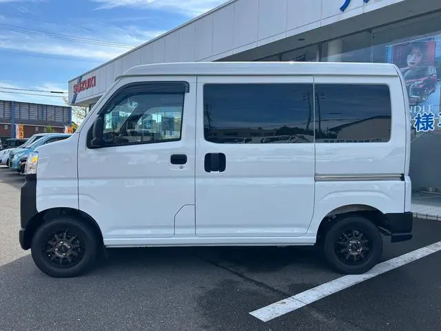 ダイハツ ハイゼットバン 3BD-S710V(4WD)の写真11
