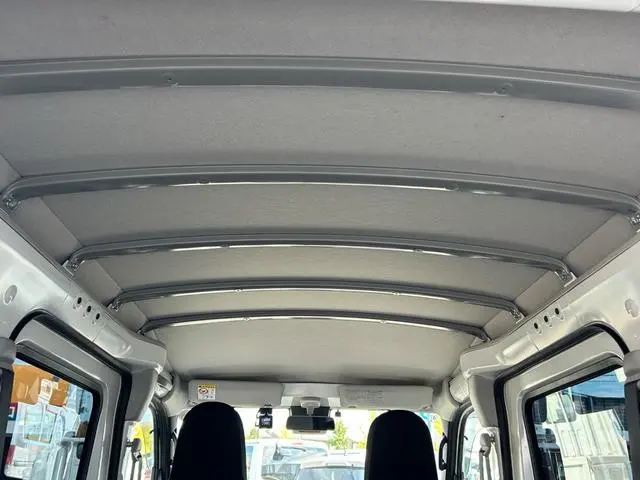 ダイハツ ハイゼットバン 3BD-S710V(4WD)の写真19