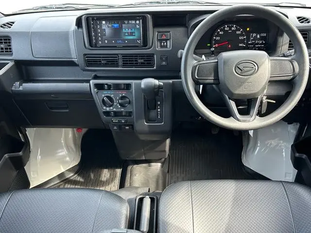 ダイハツ ハイゼットバン 3BD-S710V(4WD)の写真21