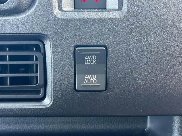ダイハツ ハイゼットバン 3BD-S710V(4WD)の写真33