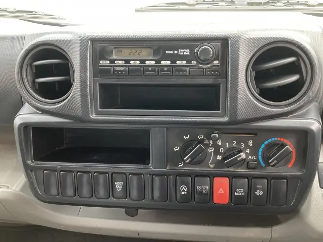 日野 デュトロ TKG-XZU630T(2WD)の写真25