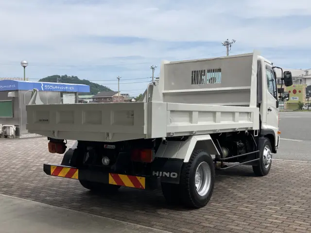 日野 レンジャー TKG-FC9JCAP(2WD)の写真4