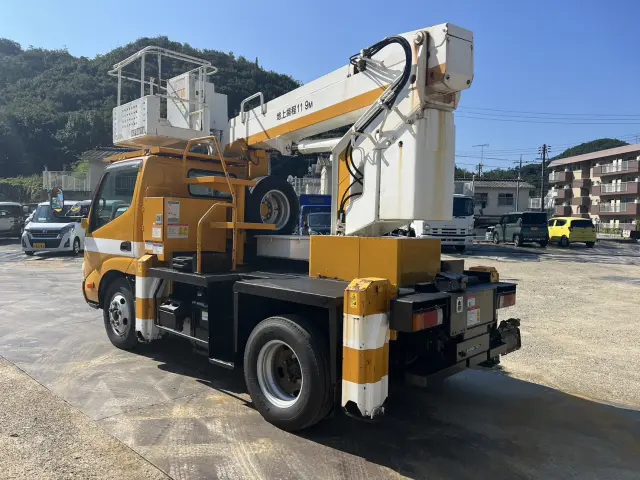 日野 デュトロ BKG-XZU304E(2WD)の写真3