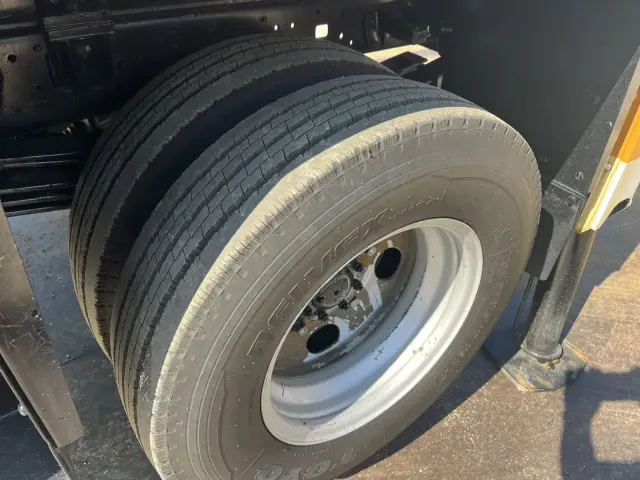 日野 デュトロ BKG-XZU304E(2WD)の写真24