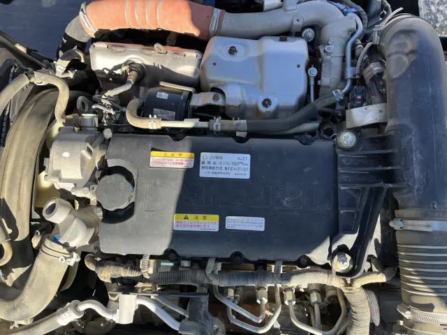 いすゞ エルフ 2RG-NKR88AD(2WD)の写真24