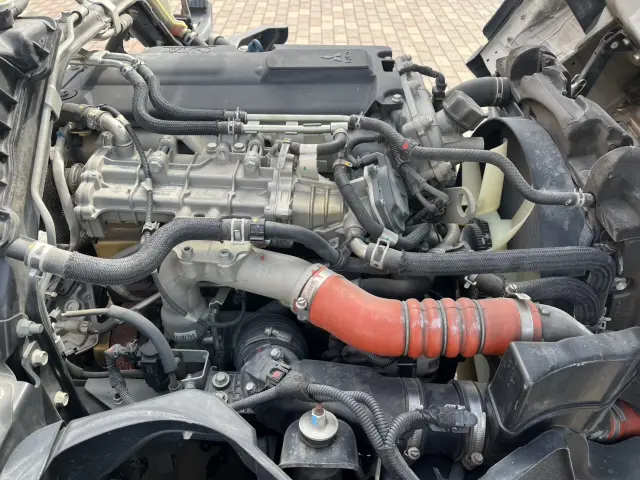 三菱 キャンター TPG-FBA60(2WD)の写真21