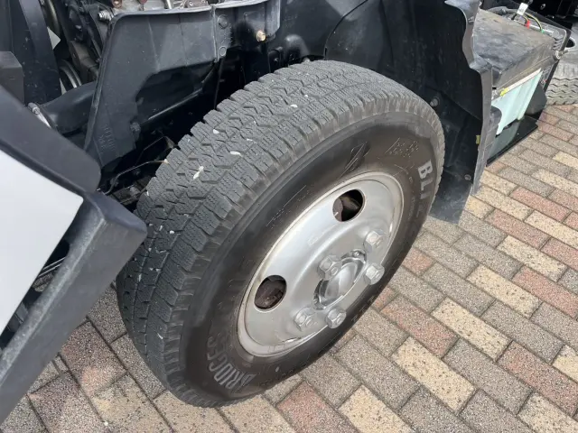 三菱 キャンター TPG-FBA60(2WD)の写真24
