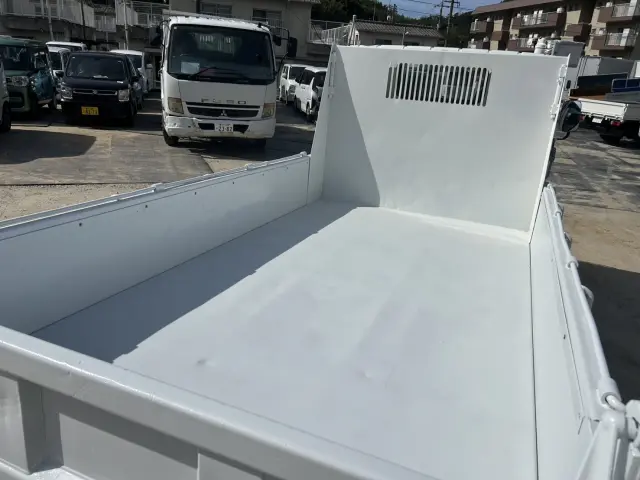 三菱 キャンター 2PG-FBA60(2WD)の写真9