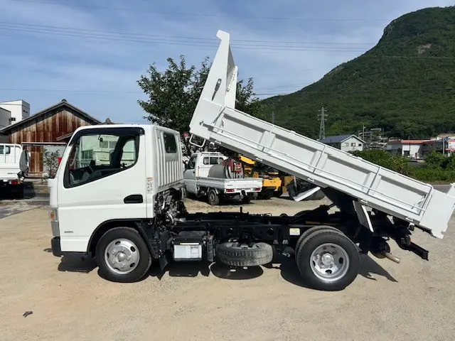 三菱 キャンター 2PG-FBA60(2WD)の写真14