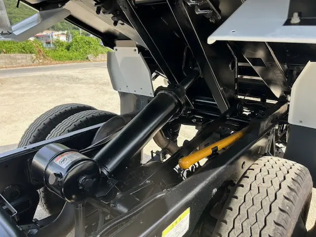 三菱 キャンター 2PG-FBA60(2WD)の写真15