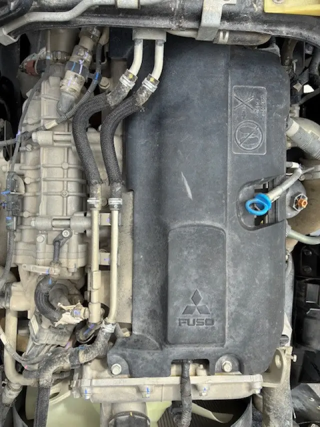 三菱 キャンター 2PG-FBA60(2WD)の写真23