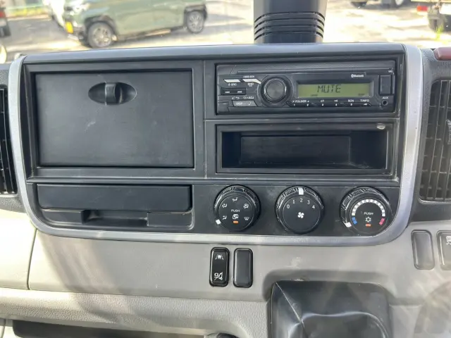 三菱 キャンター 2PG-FBA60(2WD)の写真25