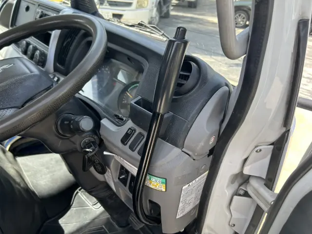 三菱 キャンター 2PG-FBA60(2WD)の写真30