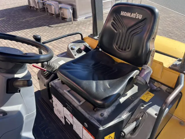 コマツ ホイールローダー WA30-6(未入力/関係無)の写真29