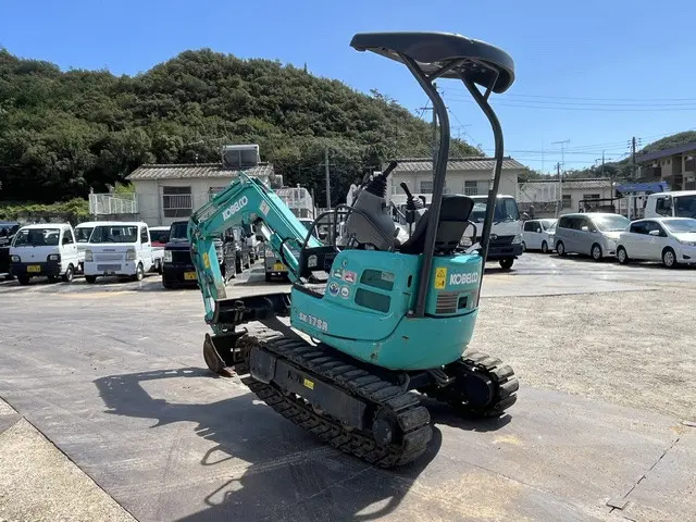 KOBELCO ミニショベル SK17SR-5の写真4