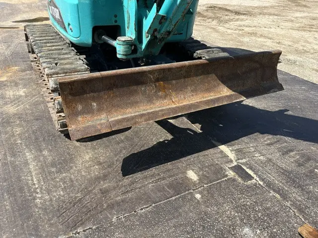 KOBELCO ミニショベル SK17SR-5の写真12