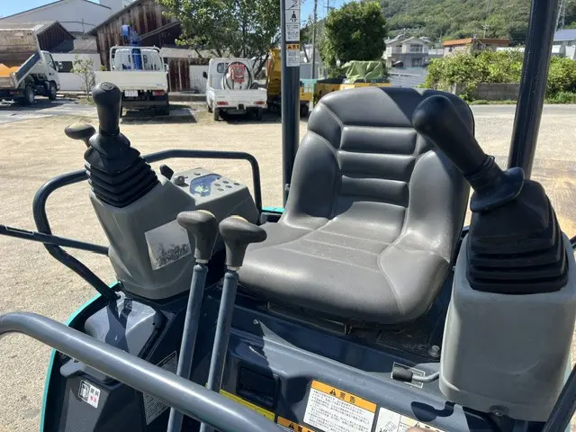 KOBELCO ミニショベル SK17SR-5の写真16