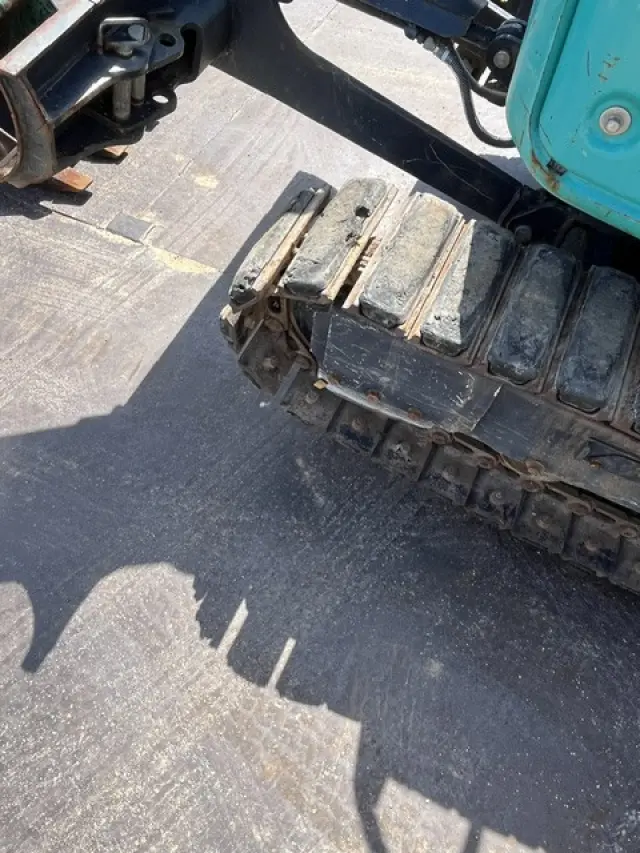KOBELCO ミニショベル SK17SR-5の写真25
