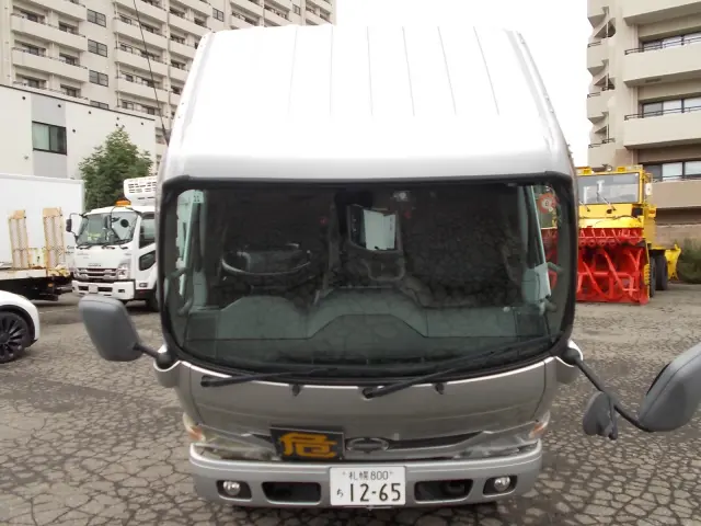 日野 デュトロ TKG-XZU685M(4WD)の写真9
