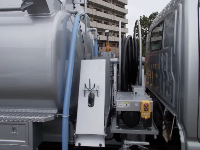 日野 デュトロ TKG-XZU685M(4WD)の写真16
