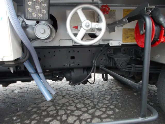 日野 デュトロ TKG-XZU685M(4WD)の写真24