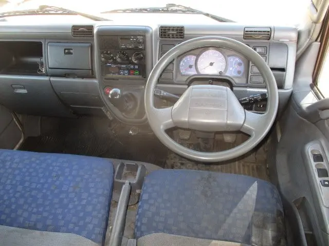 三菱 キャンターガッツ KGーFB70AB(2WD)の写真2