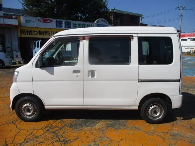 ダイハツ ハイゼットバン EBD-S321V(2WD)の写真18